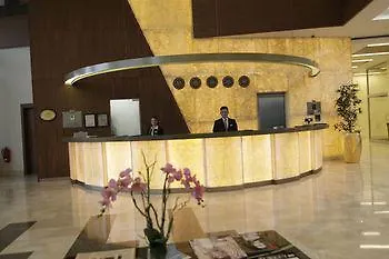 Doubletree By Hilton Istanbul Atasehir Hotel And Conference Centre 5*,