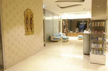 Doubletree By Hilton Istanbul Atasehir Hotel And Conference Centre