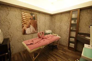 Doubletree By Hilton Istanbul Atasehir Hotel And Conference Centre
