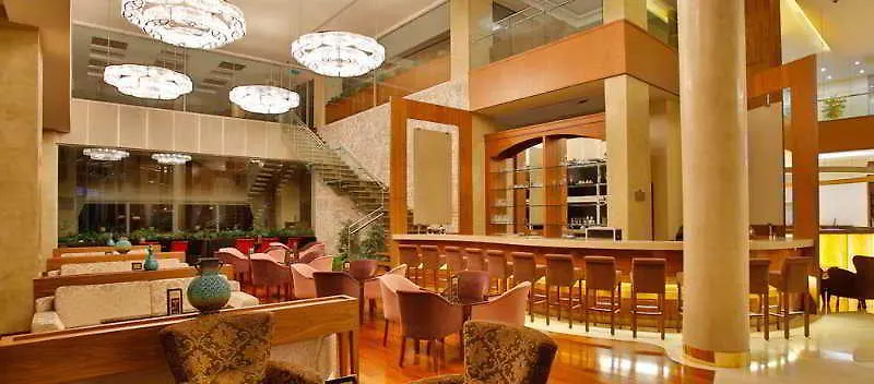 Doubletree By Hilton Istanbul Atasehir Hotel And Conference Centre 5*,  Türkiye