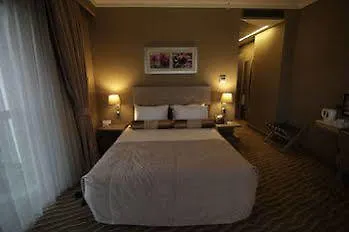 Doubletree By Hilton Istanbul Atasehir Hotel And Conference Centre Turecko